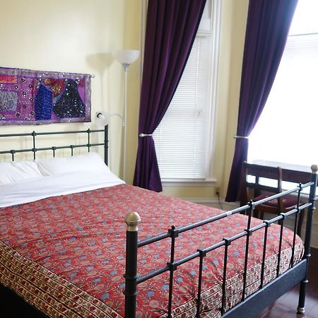 Spadina 11 Guesthouse Toronto Rom bilde