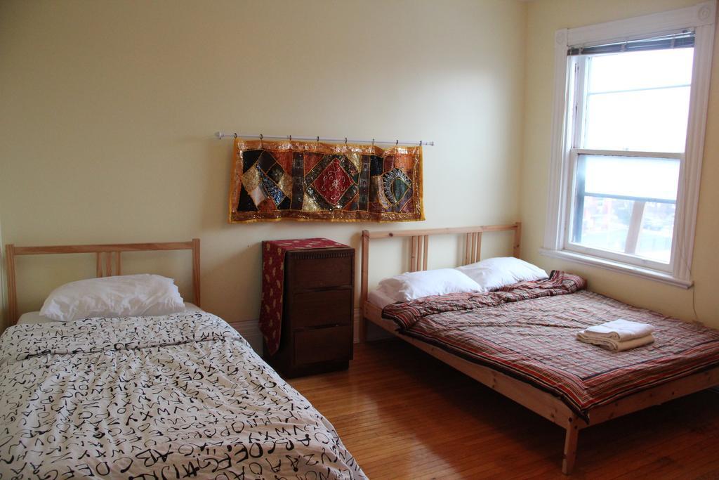 Spadina 11 Guesthouse Toronto Rom bilde