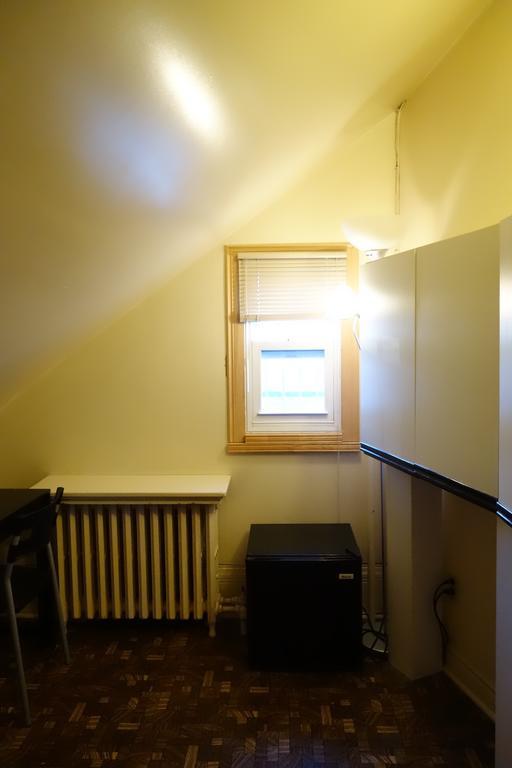 Spadina 11 Guesthouse Toronto Rom bilde
