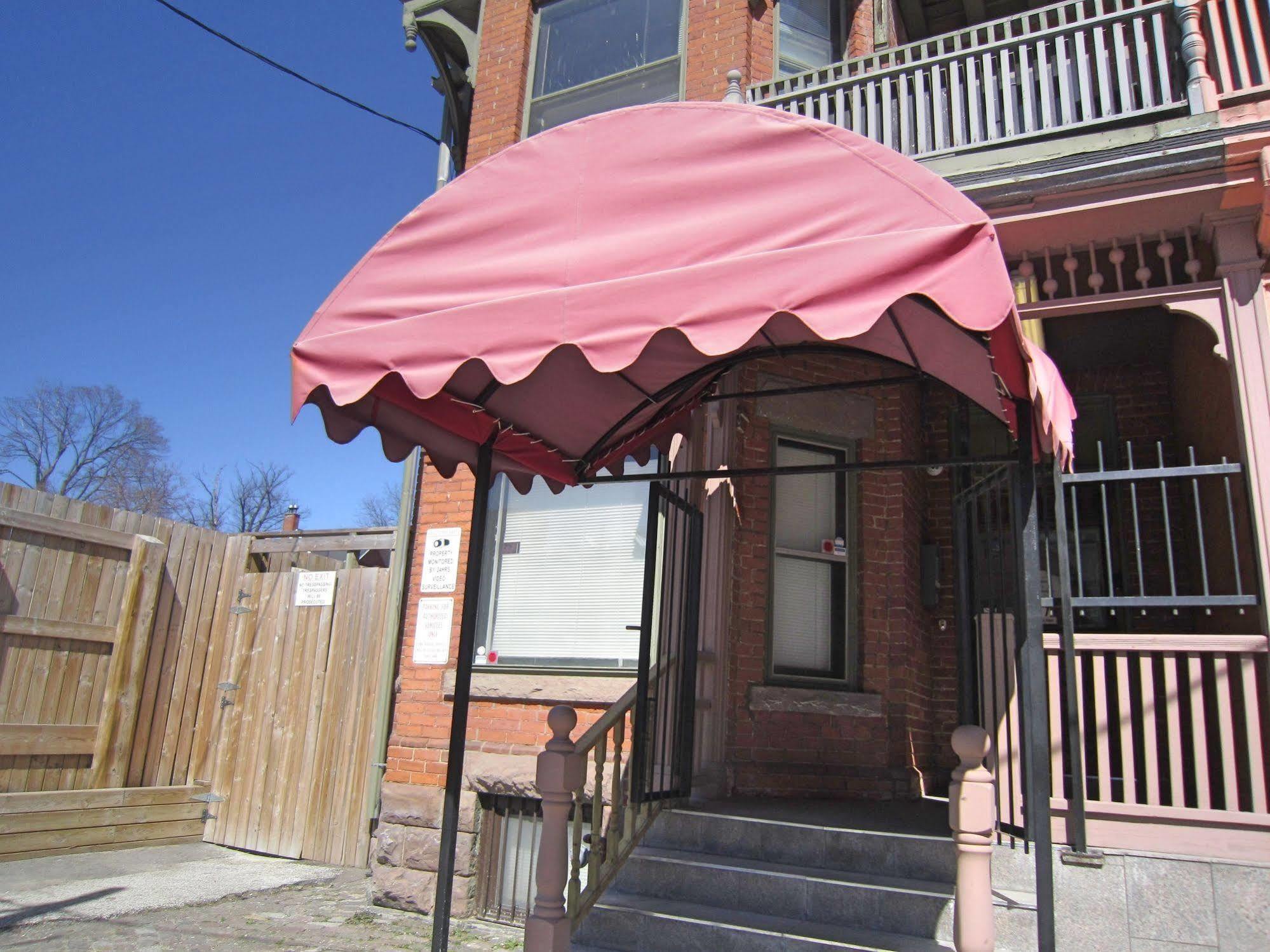 Spadina 11 Guesthouse Toronto Eksteriør bilde